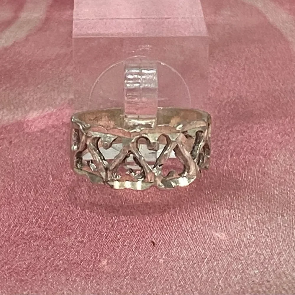 VINTAGE Silver Heart Handmade Die Cut Ring